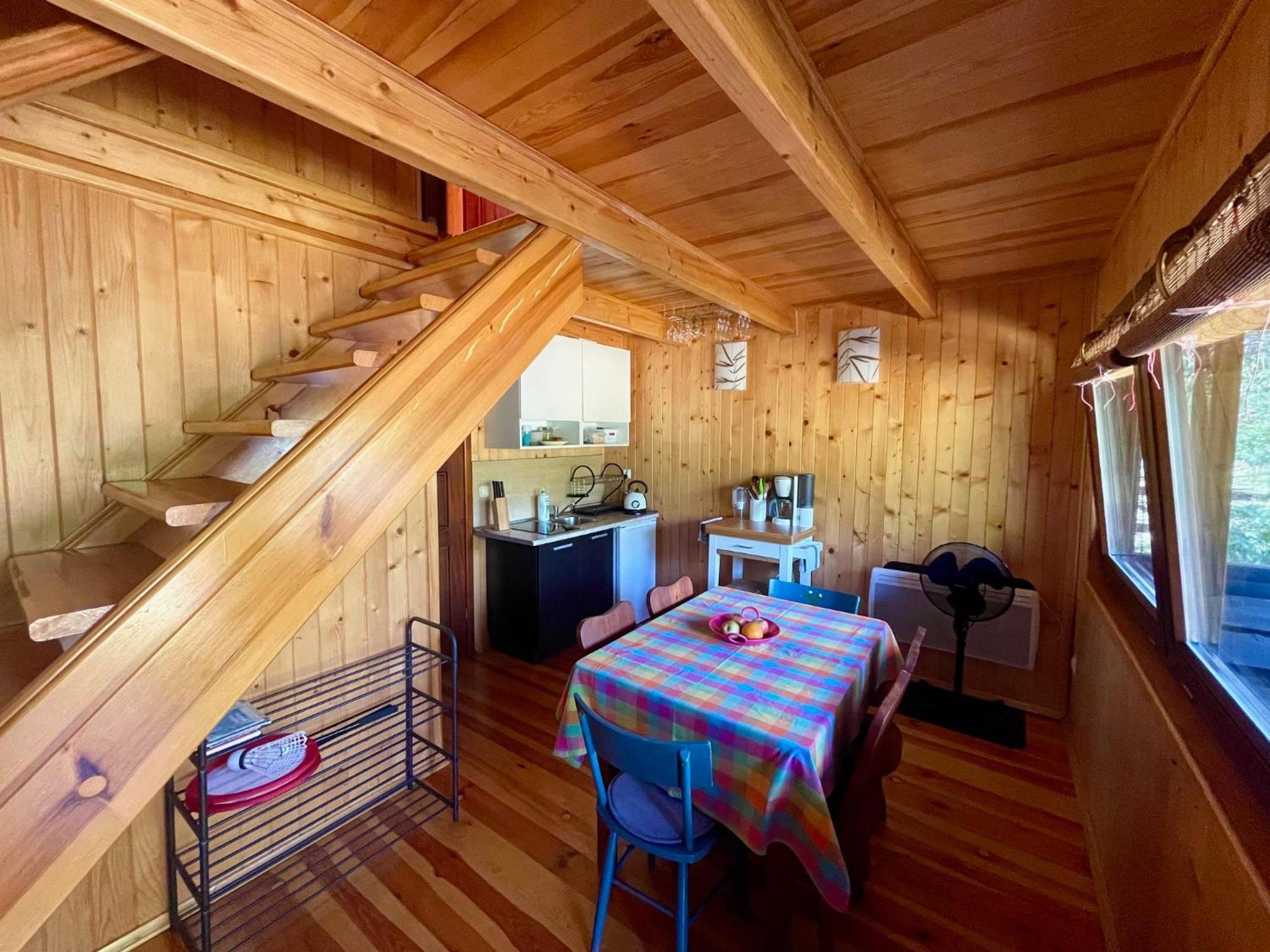 Lodge Letniskowy Z Kortem Tenisowym Karwia Ostrowo